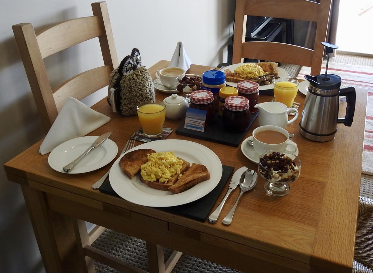 Rezare House Bed & Breakfast Валлару Экстерьер фото